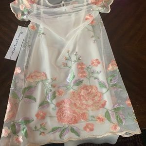 Girls dress size 8 NWT!